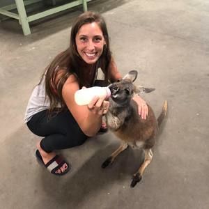 Meet your Posher, Cloé